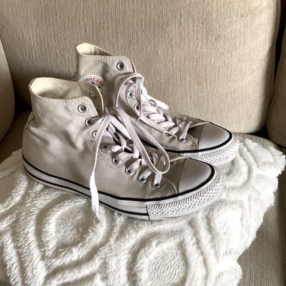 Gray Converse All Star high tops size 9